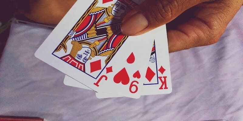 cách chơi bài cào 3 lá Chiến thuật cơ bản trong cách chơi bài cào 3 lá